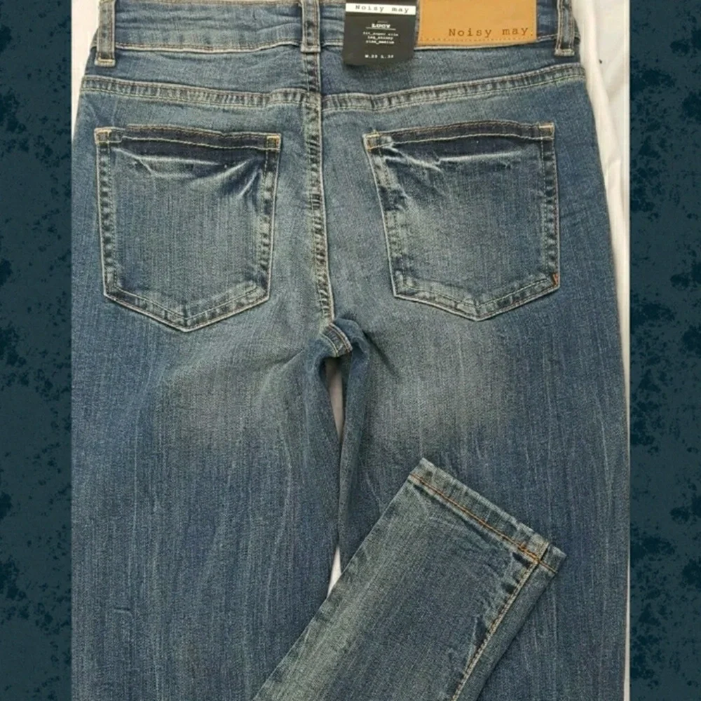 ASOS Noisy May LUCY SUPER SLIM skinny jeans w/destruction distressing NWT